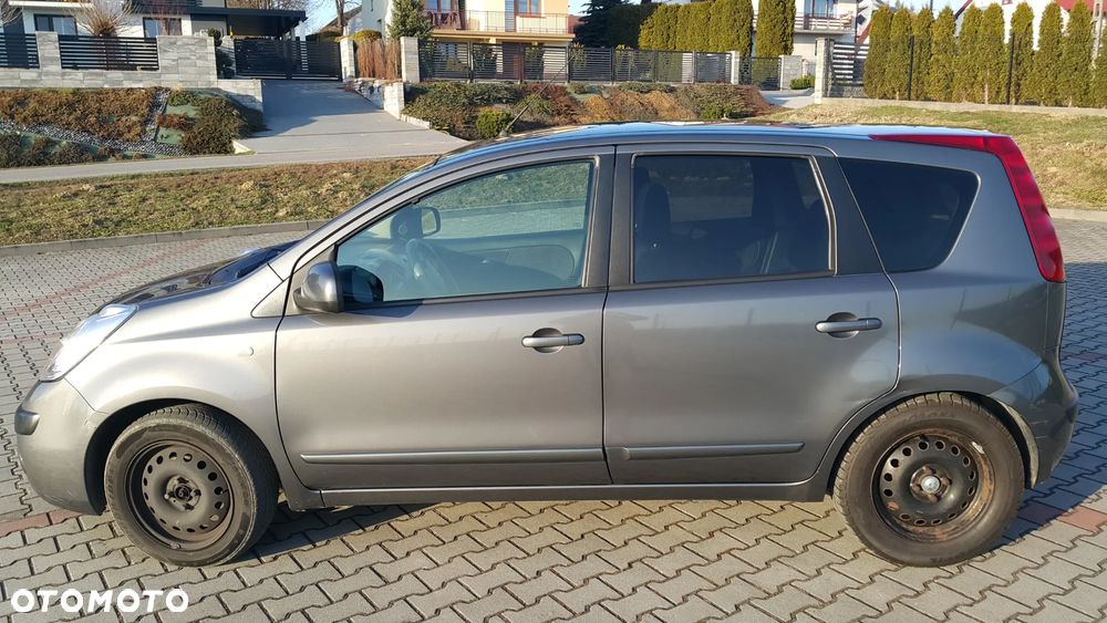 Nissan Note - 4