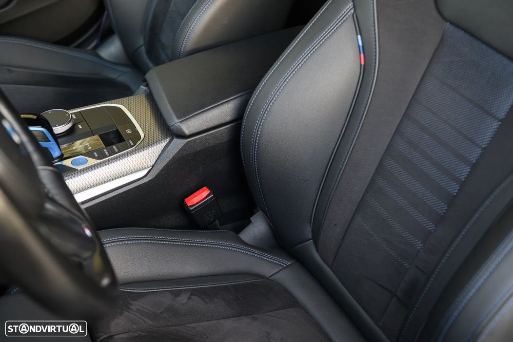 BMW i4 eDrive35 Gran Coupe M Sport - 23