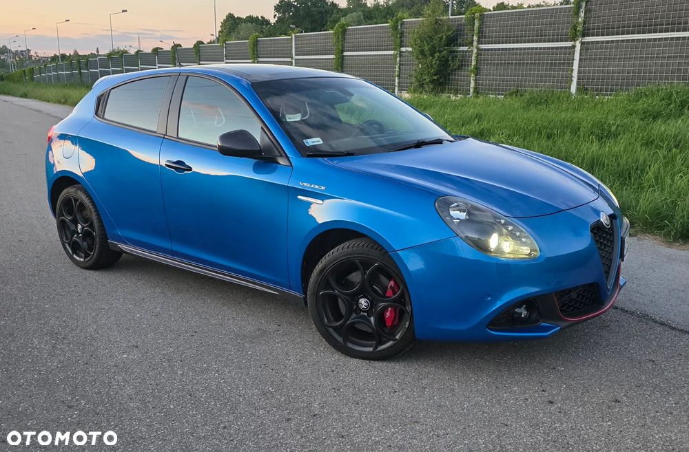 Alfa Romeo Giulietta - 1