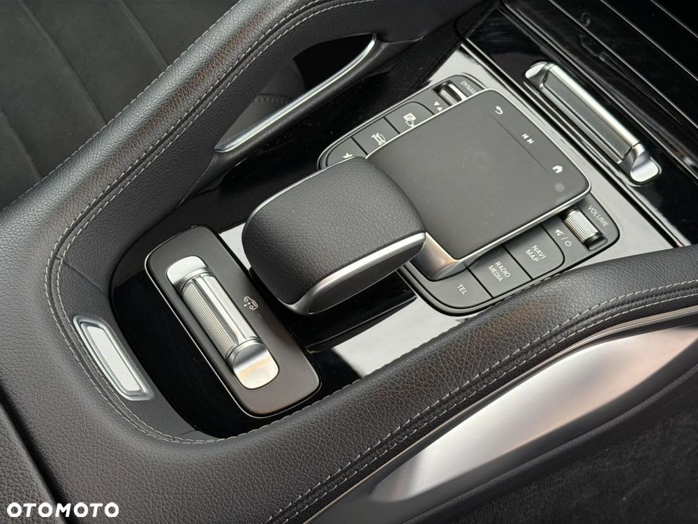 Mercedes-Benz GLE - 15