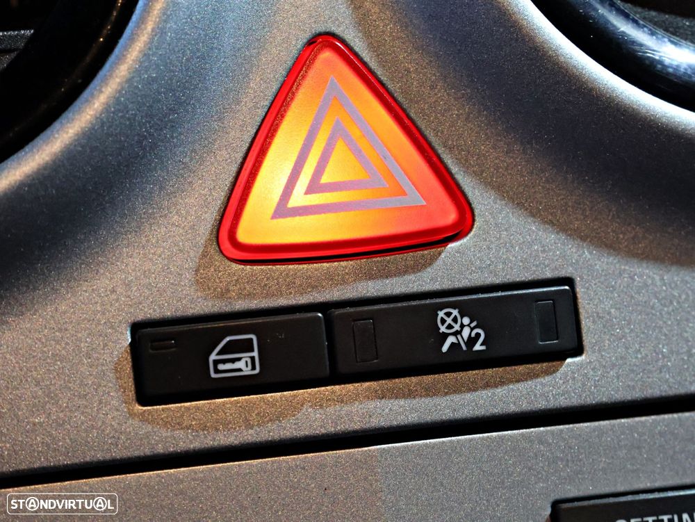 Opel Corsa 1.2 Enjoy - 55