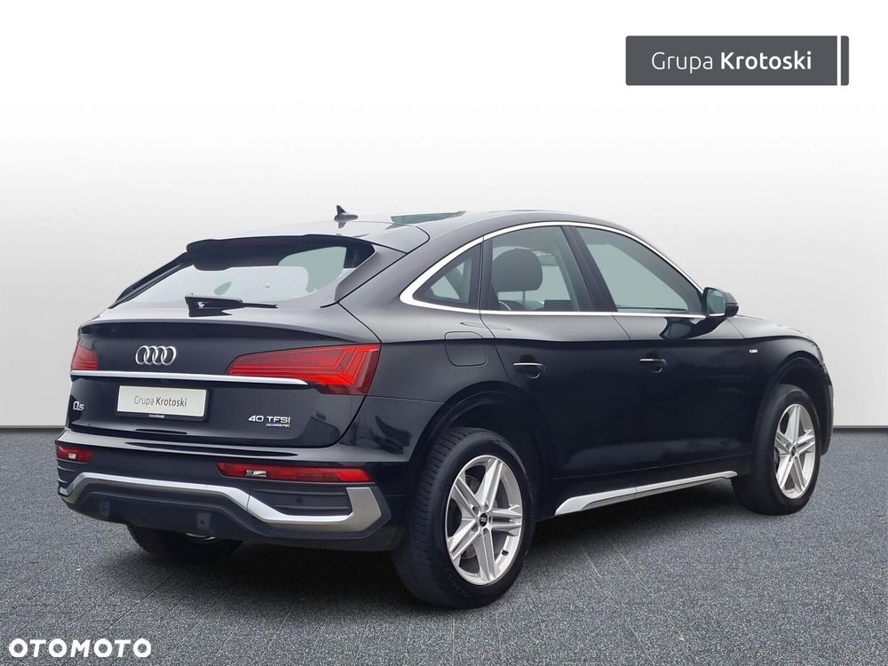 Audi Q5 Sportback - 4