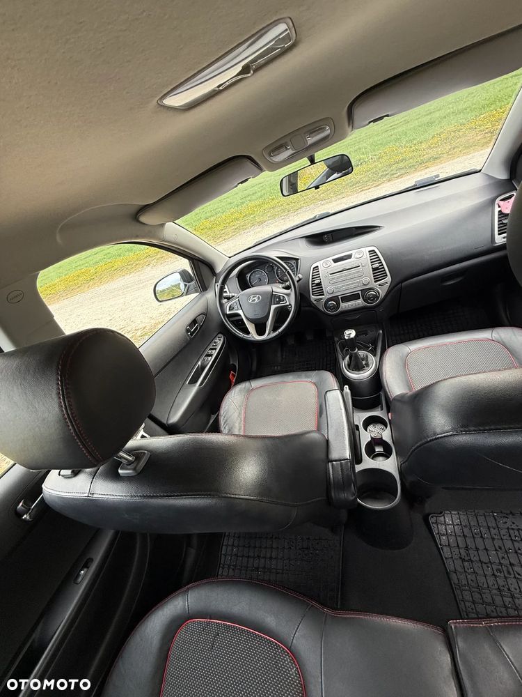Hyundai i20 1.6 Style - 11