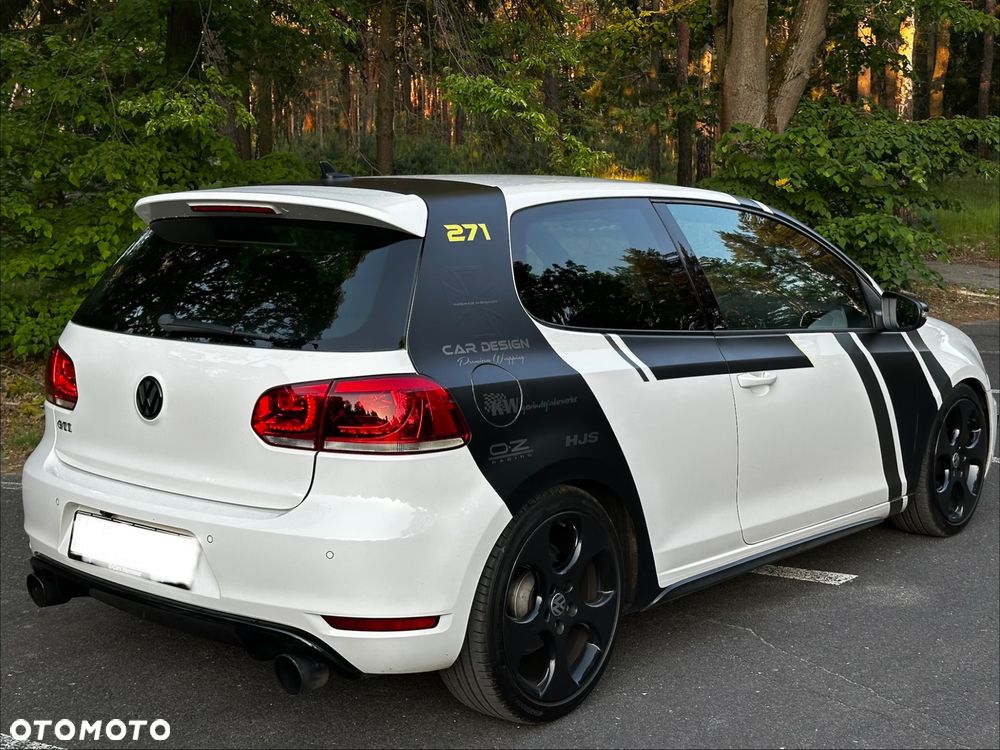 Volkswagen Golf 2.0 TSI 4Mot R - 21