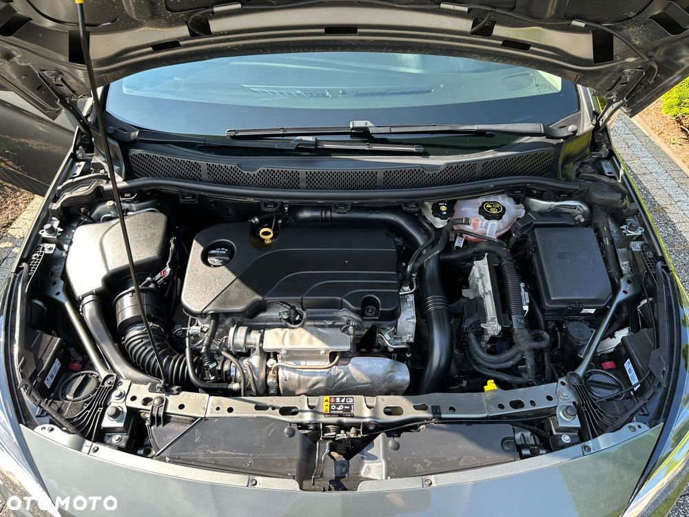 Opel Astra 1.4 Turbo Dynamic - 32