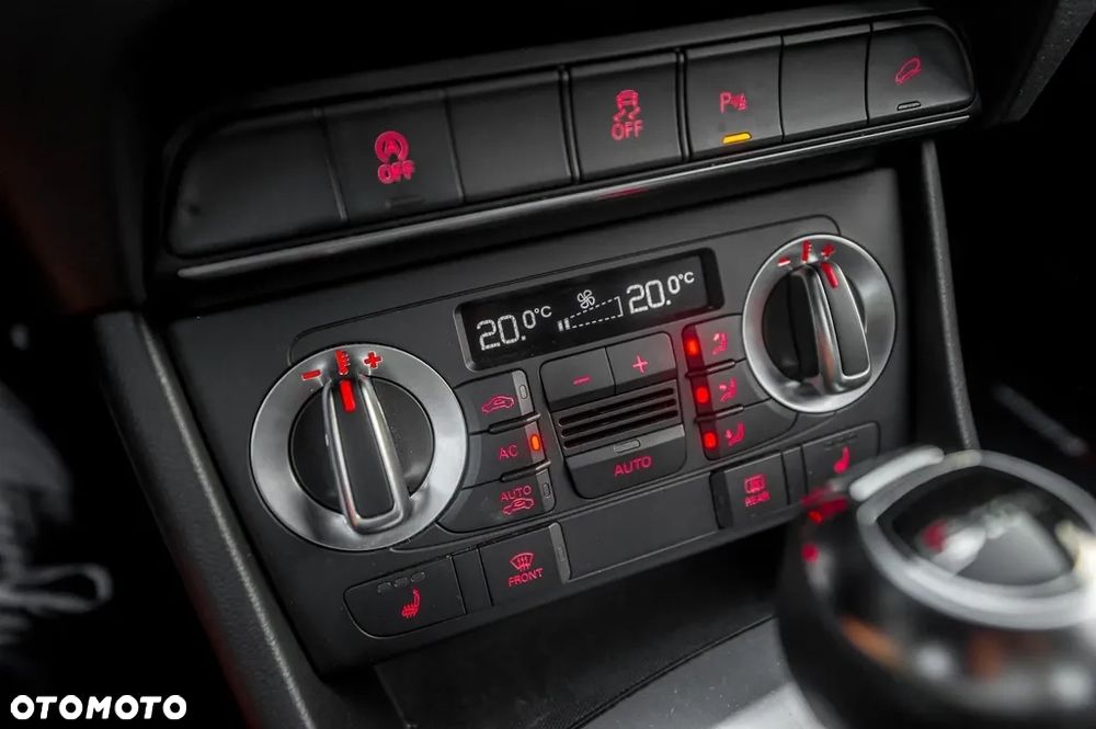 Audi Q3 2.0 TFSI Quattro S tronic - 32