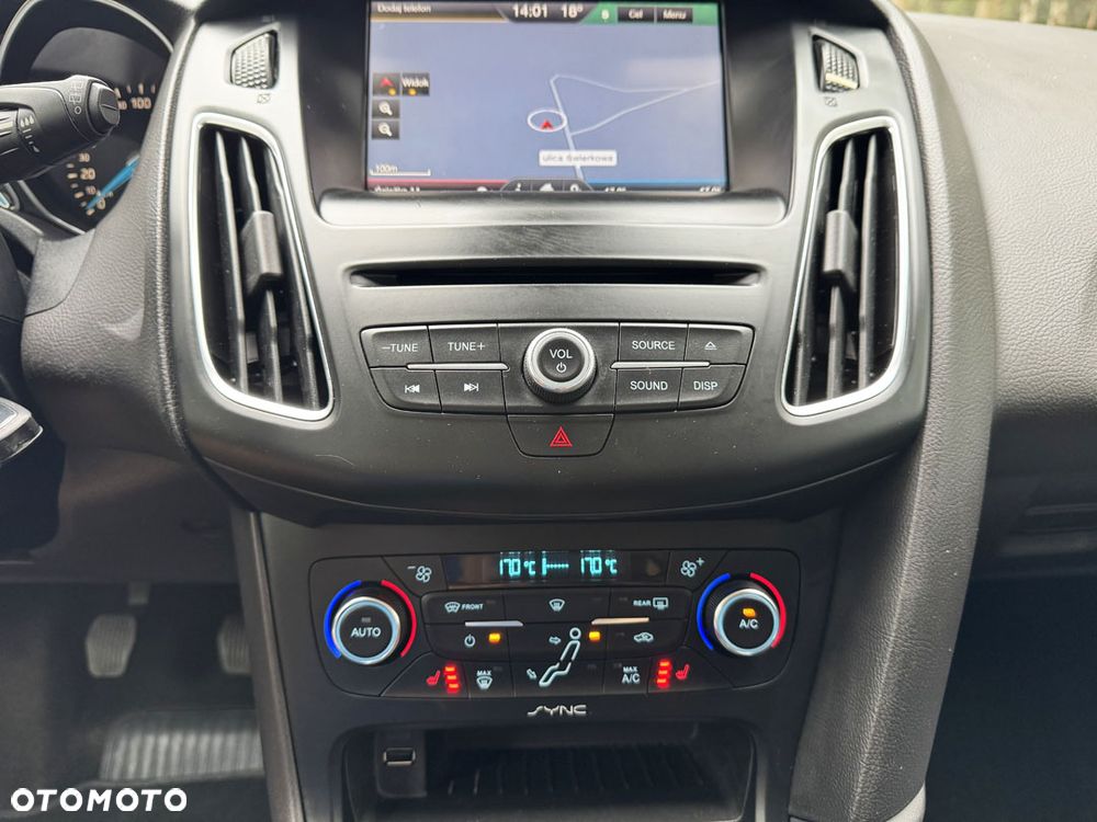 Ford Focus - 26