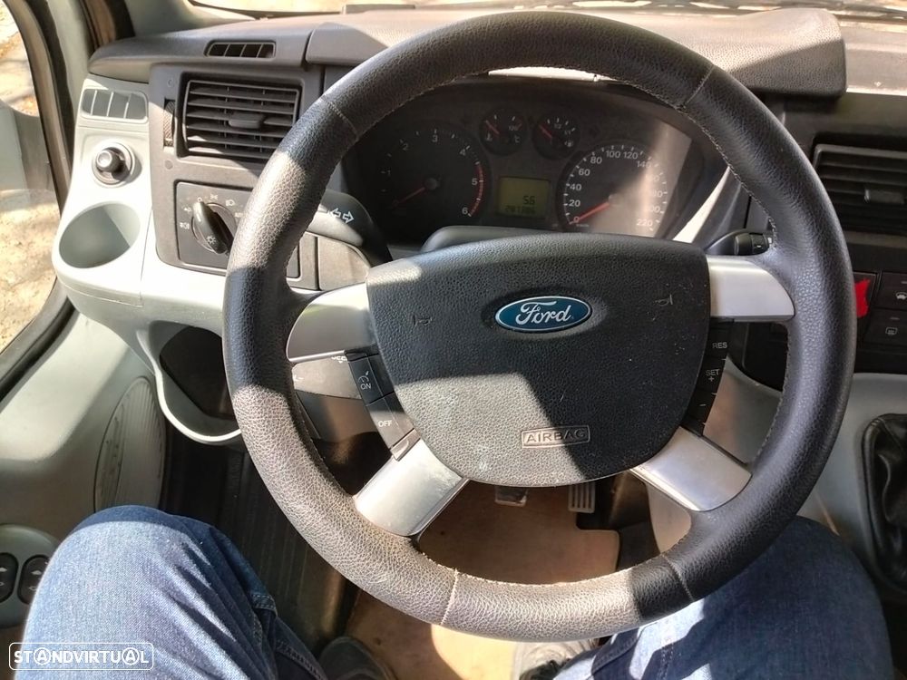 Ford Transit 330L 2.2 TDCi - 16