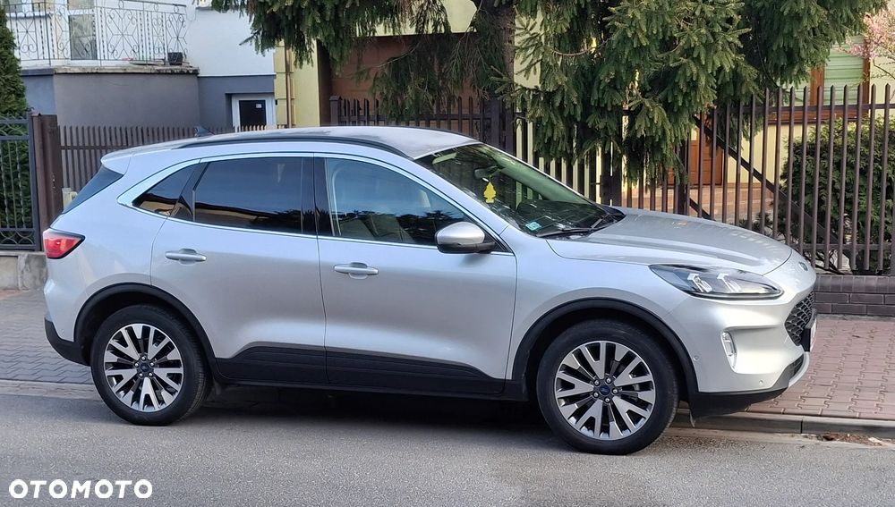 Ford Escape 2.0 EcoBoost AWD Titanium - 5