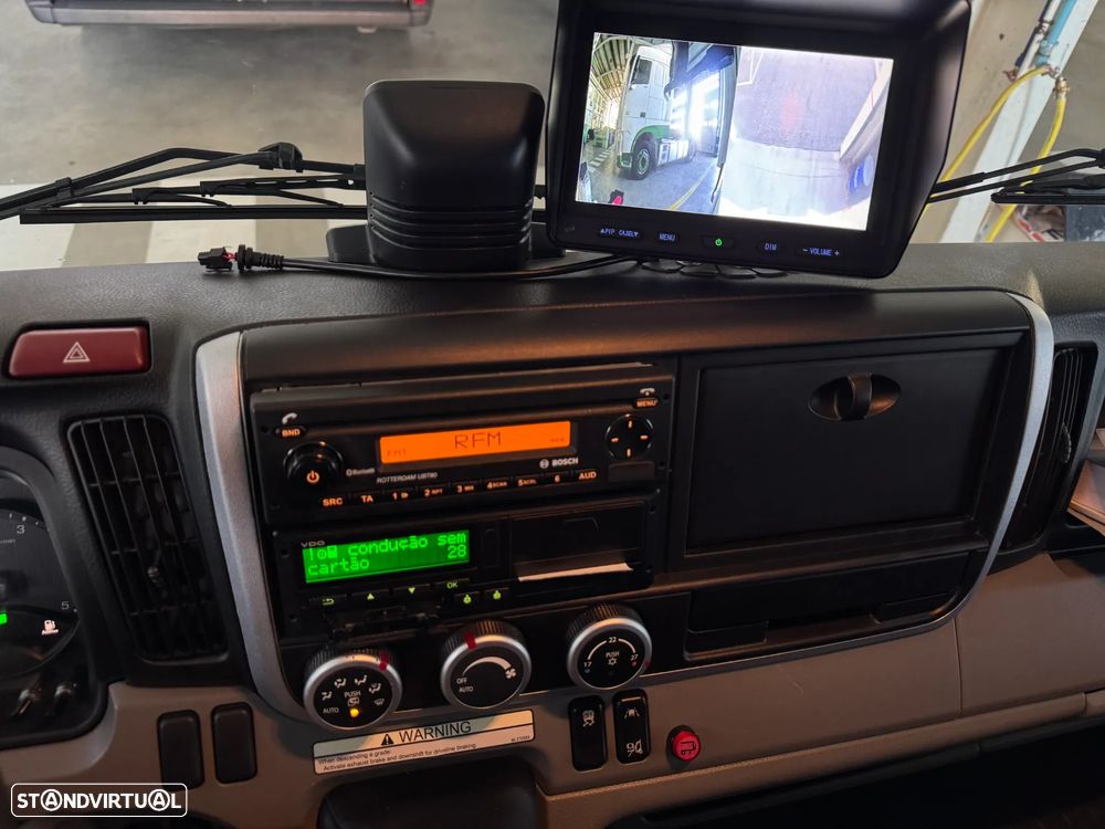 Mitsubishi FUSO CANTER 7C15 - 16