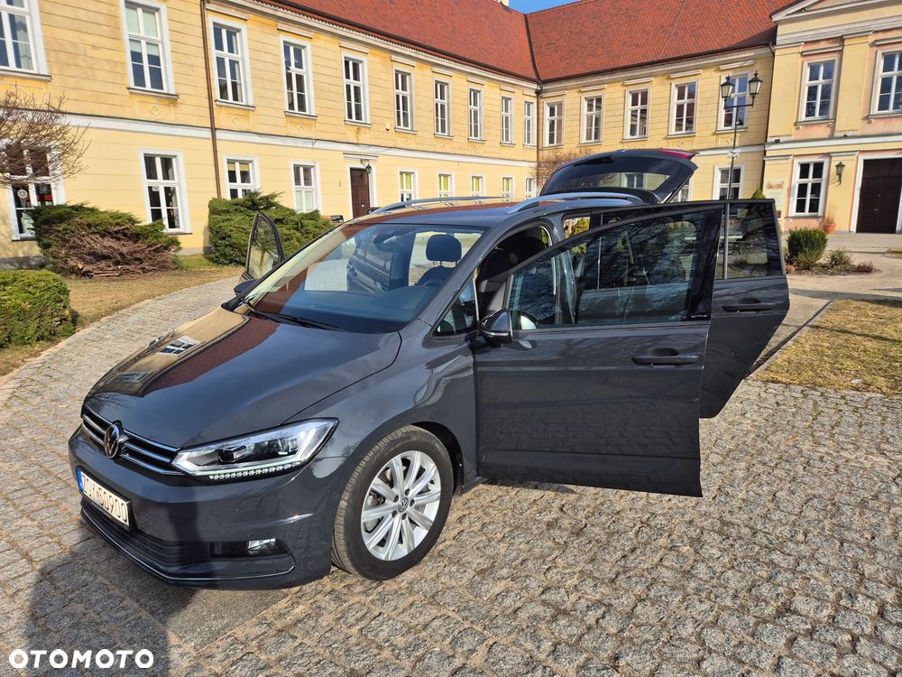 Volkswagen Touran 2.0 TDI SCR DSG ACTIVE - 24