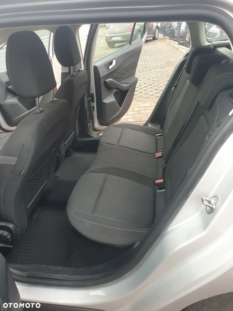 Ford Focus SW 1.5 EcoBlue SCR Titanium - 14