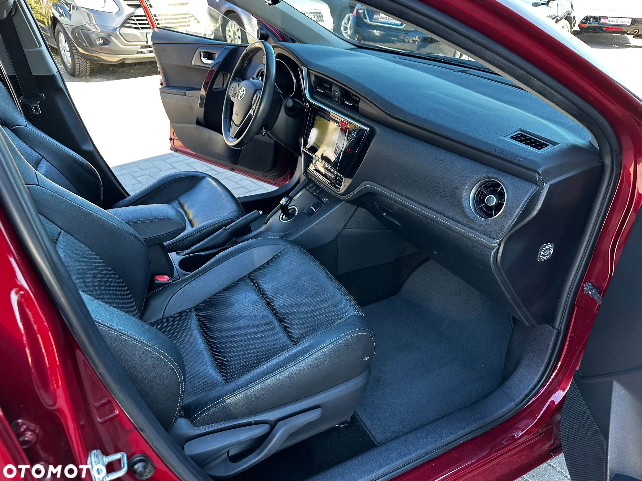Toyota Auris - 23