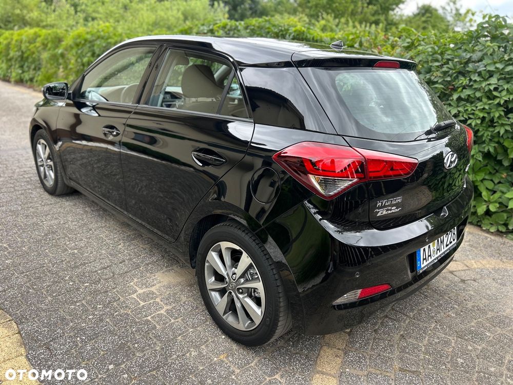 Hyundai i20 1.4 Trend - 14