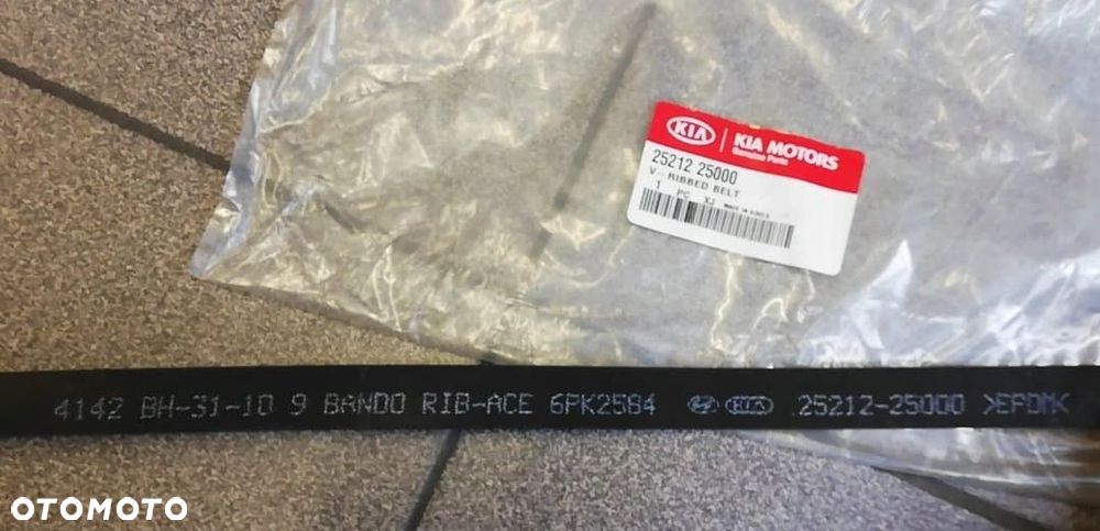 KIA CERATO II PASEK KLINOWY 4142 NOWY ORGINAŁ - 2