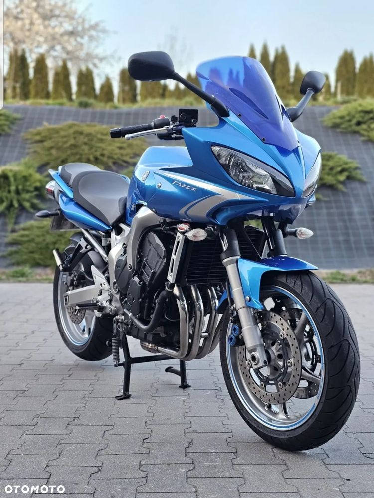 Yamaha FZ6 - 2
