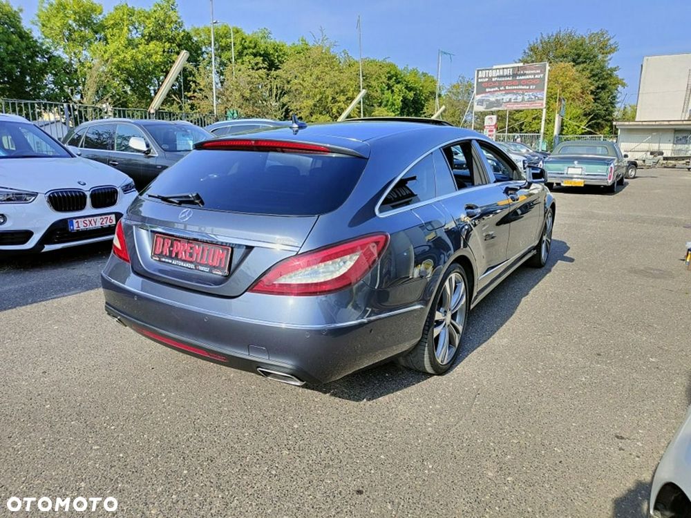 Mercedes-Benz CLS - 4