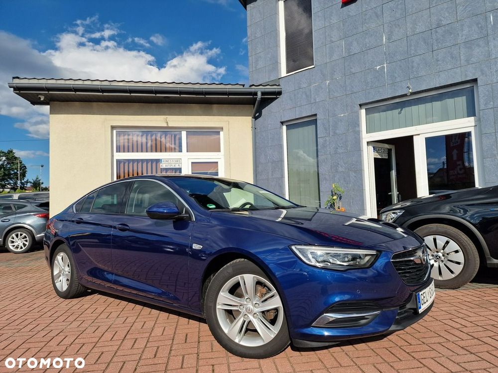 Opel Insignia - 10