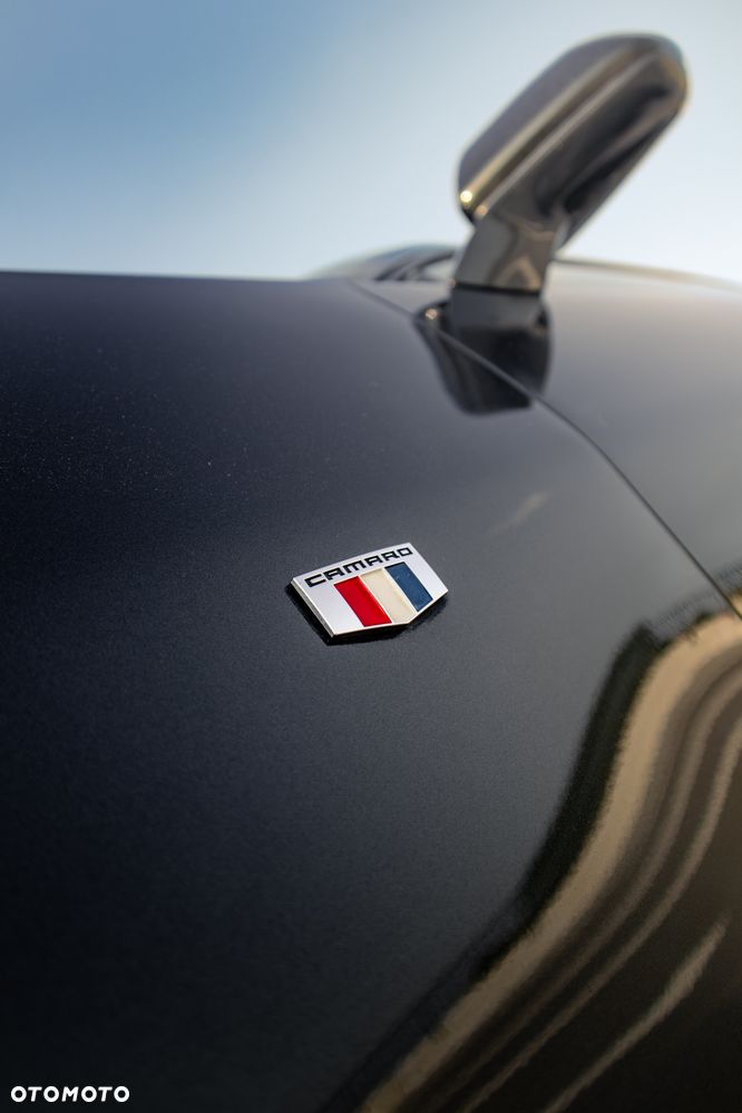 Chevrolet Camaro - 12