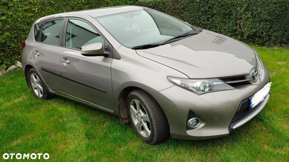 Toyota Auris 1.6 Active - 2