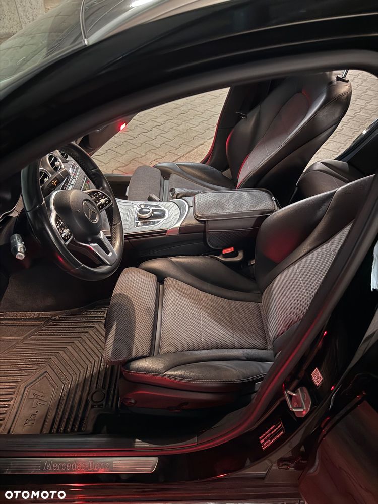 Mercedes-Benz Klasa C 220 d T 9G-TRONIC Avantgarde - 14