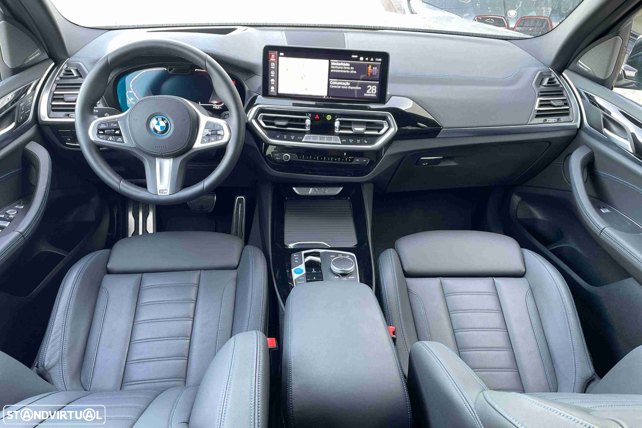 BMW iX3 - 8