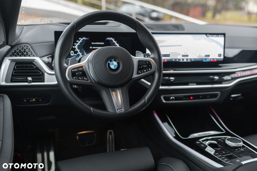 BMW X5 xDrive30d - 16