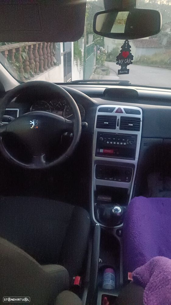 Peugeot 307 SW 1.6 HDi FAP Executive - 6