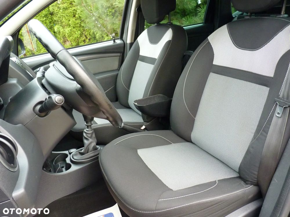 Dacia Duster dCi 110 FAP 4x2 Prestige - 7