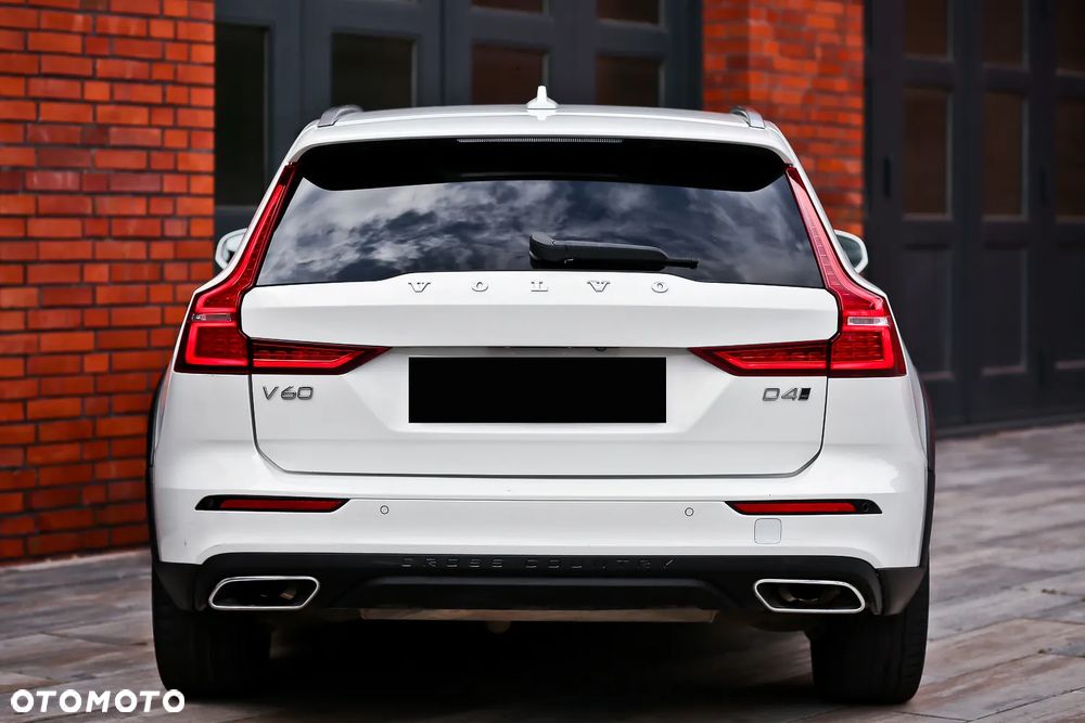 Volvo V60 Cross Country Pro D4 AWD - 13