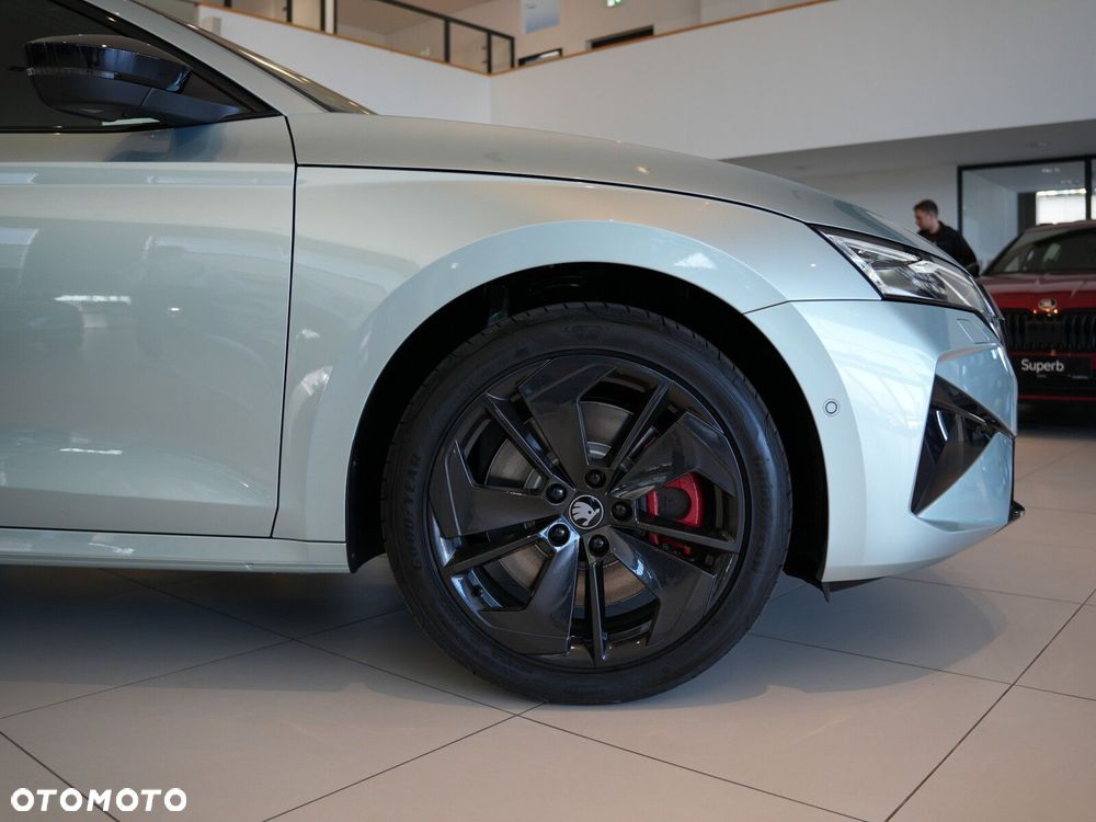 Skoda Octavia 2.0 TSI RS DSG - 5