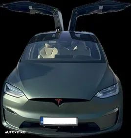 Tesla Model X Plaid - 7