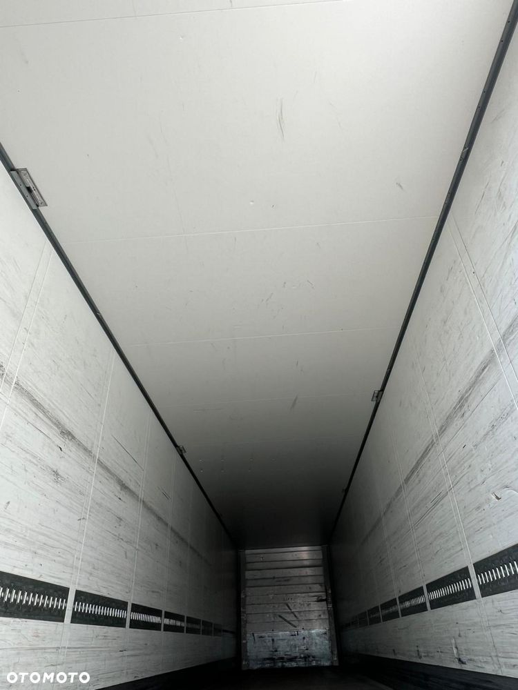 Schmitz Cargobull SKO - 7