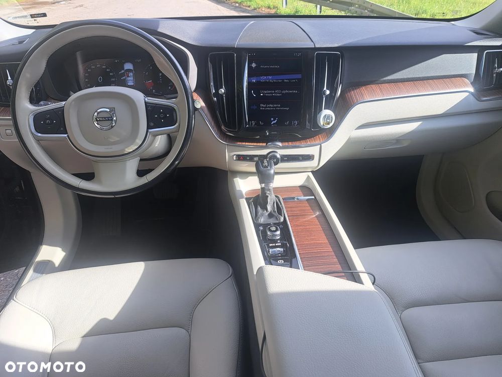 Volvo XC 60 - 5