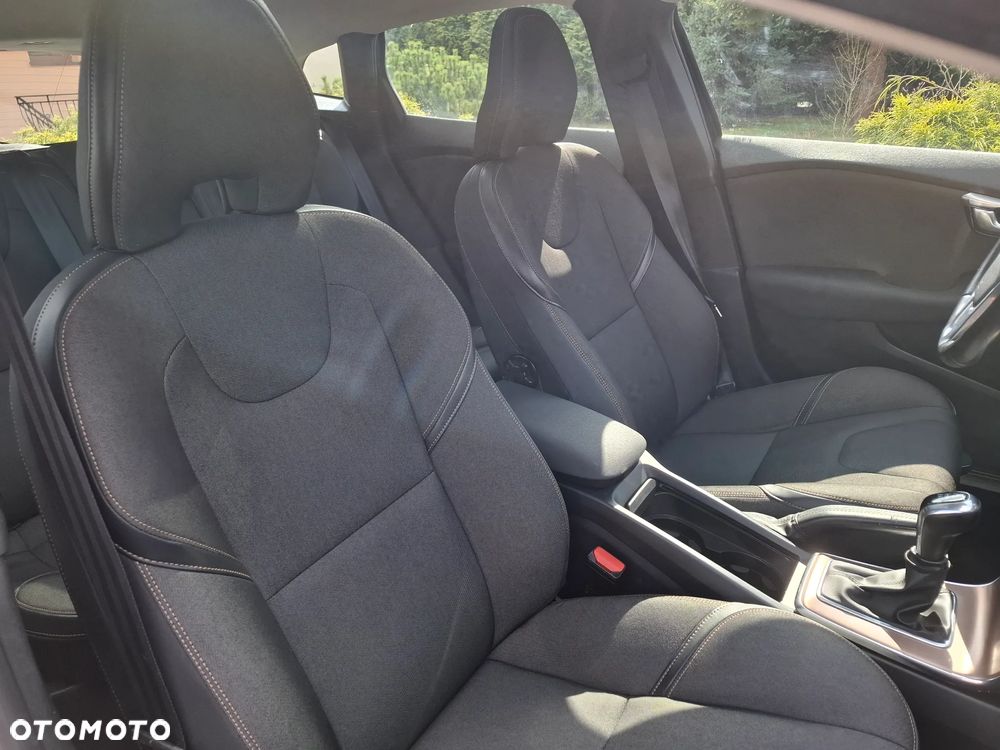 Volvo V40 Cross Country D3 Summum - 22