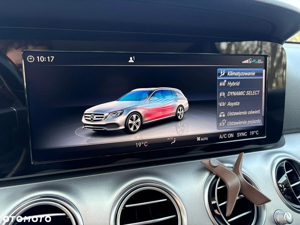 Mercedes-Benz Klasa E 300 de 9G-TRONIC Exclusive - 33