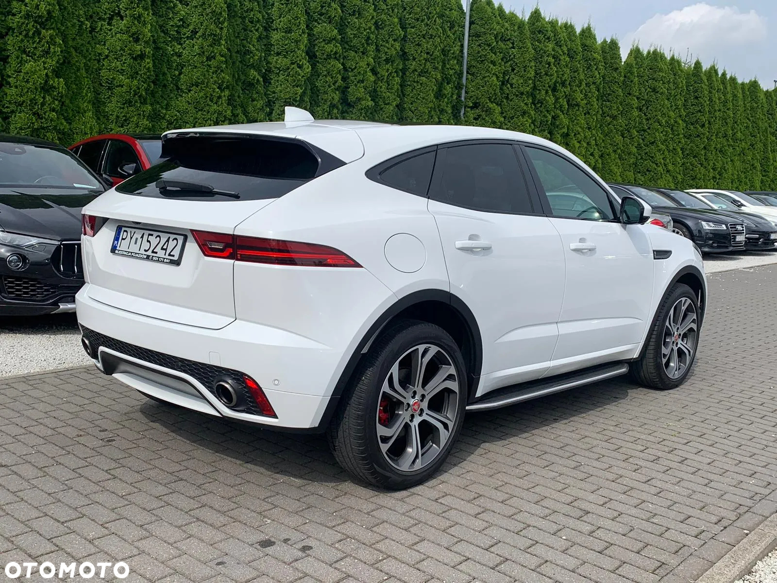 Jaguar E-Pace D180 AWD R-Dynamic S - 5