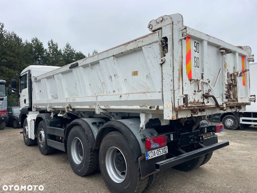 MAN TGS 8x4 - 12