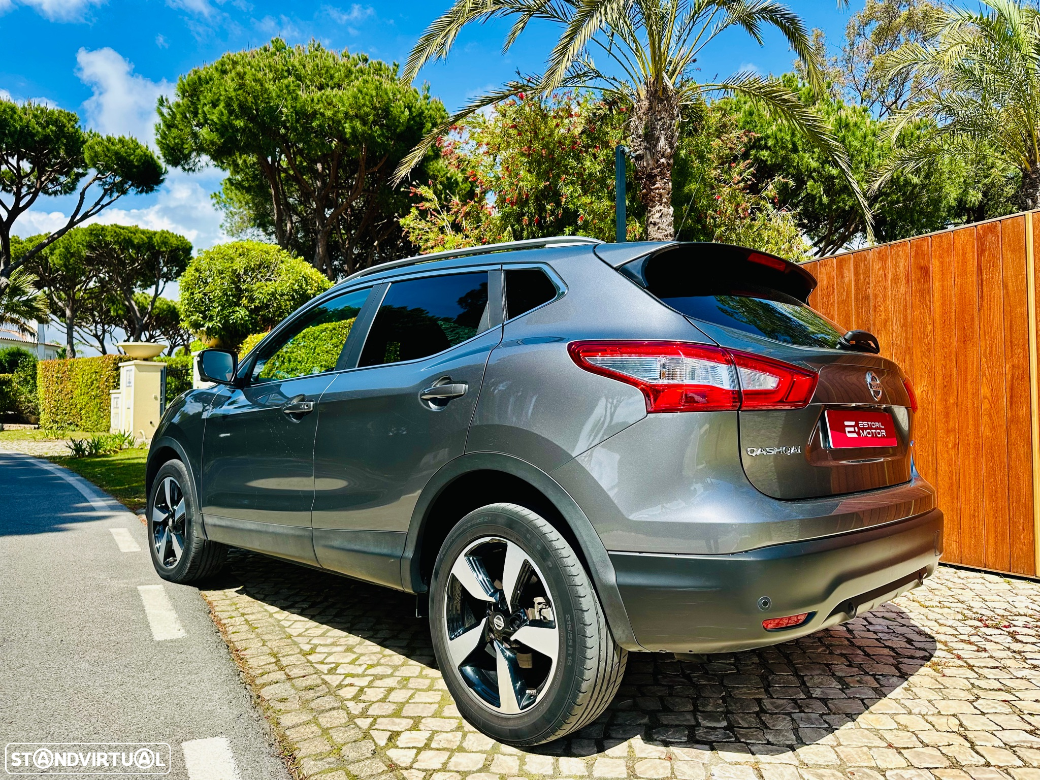 Nissan Qashqai 1.5 dCi Tekna - 4