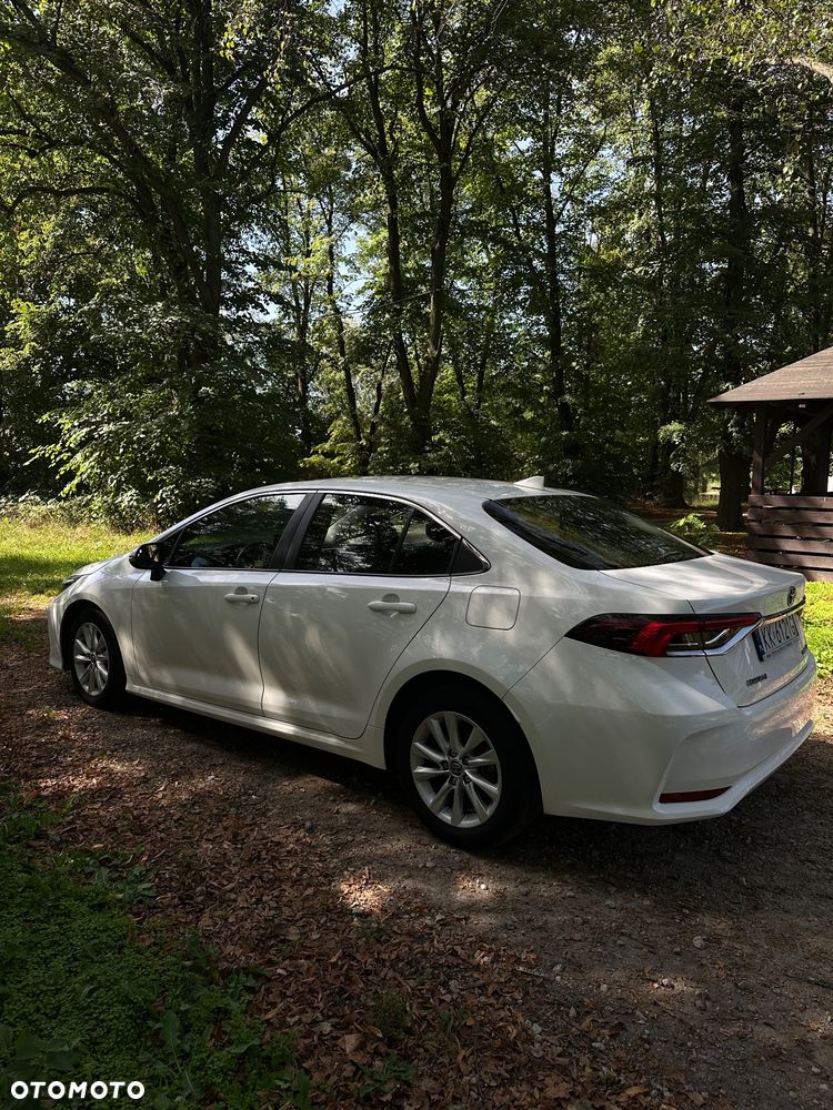 Toyota Corolla - 10