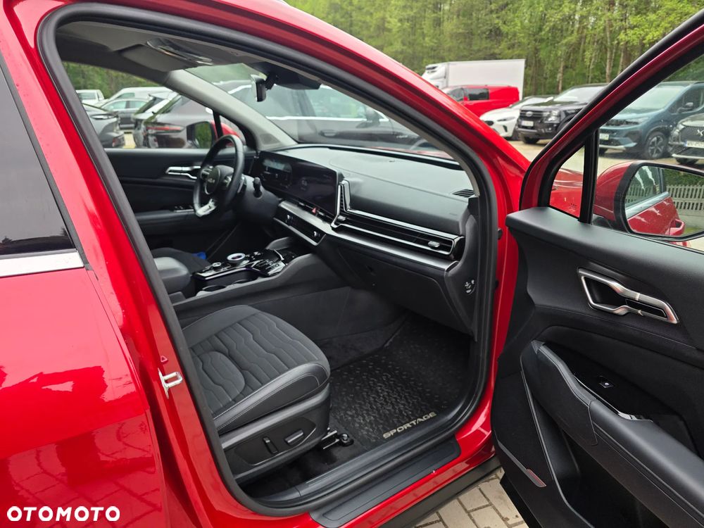 Kia Sportage 1.6 T-GDI HEV Business Line 2WD - 17
