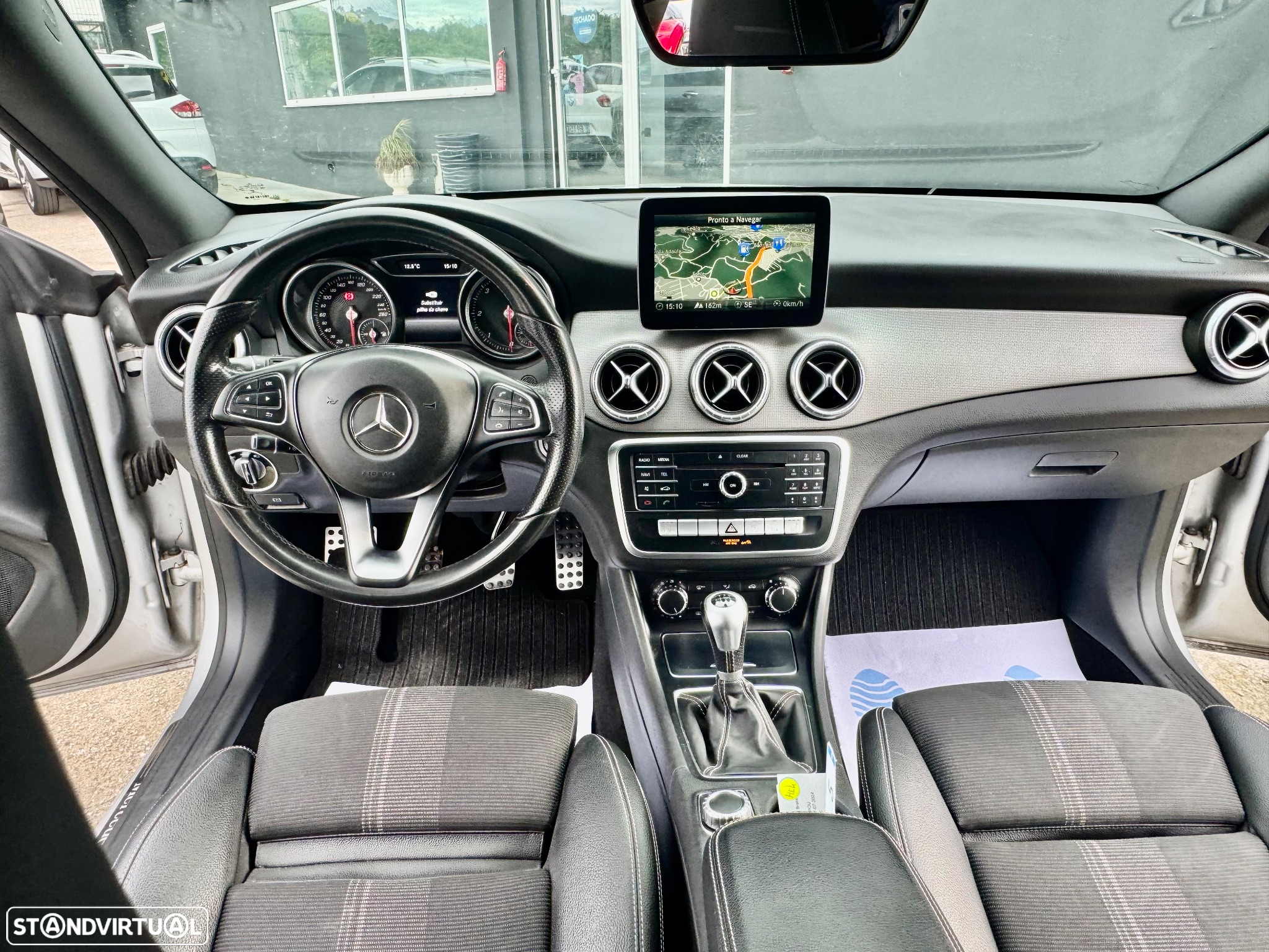 Mercedes-Benz CLA 180 CDi AMG Line - 42