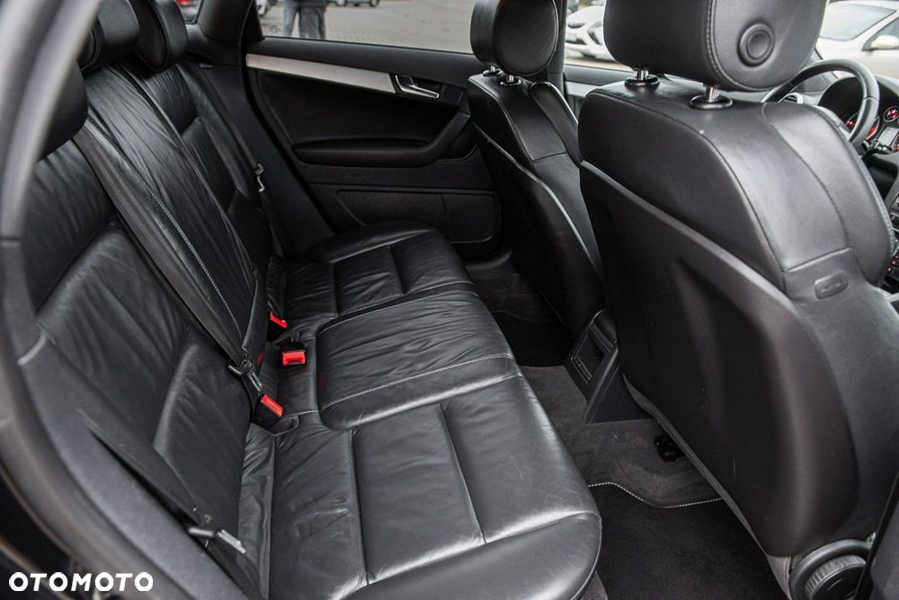 Audi A3 Sportback 2.0 TDI S line Sportpaket plus - 9