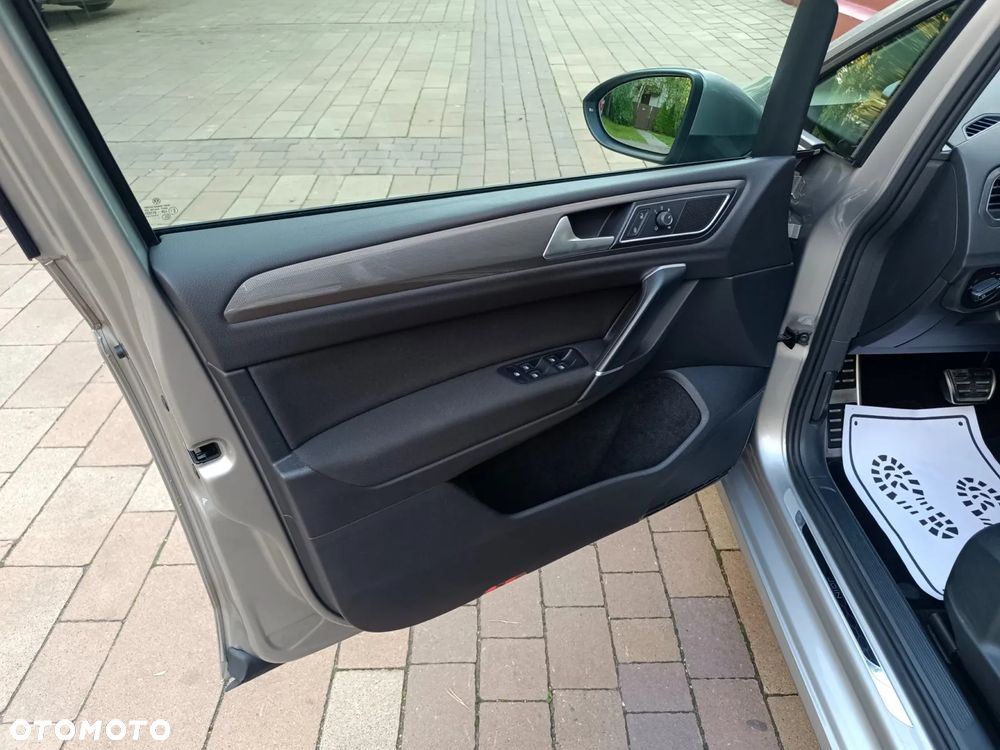 Volkswagen Golf Sportsvan 1.5 TSI ACT DSG Highline - 24