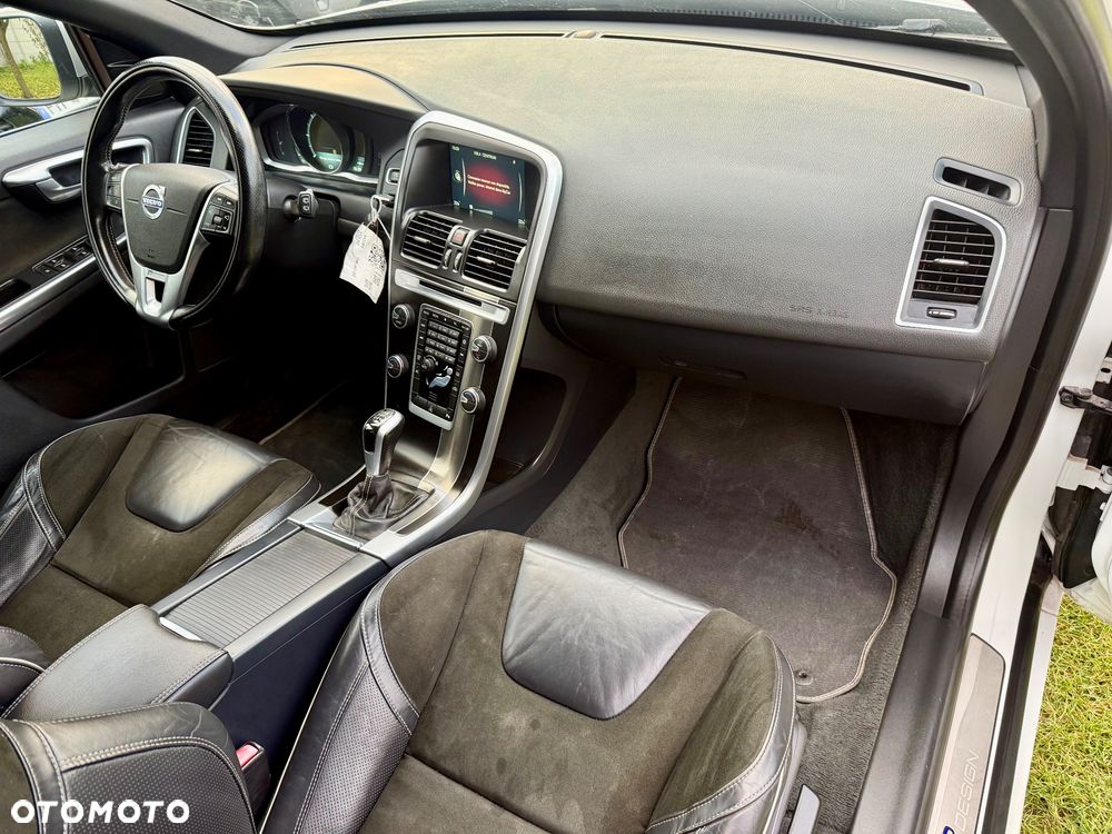 Volvo XC 60 D4 Kinetic - 16