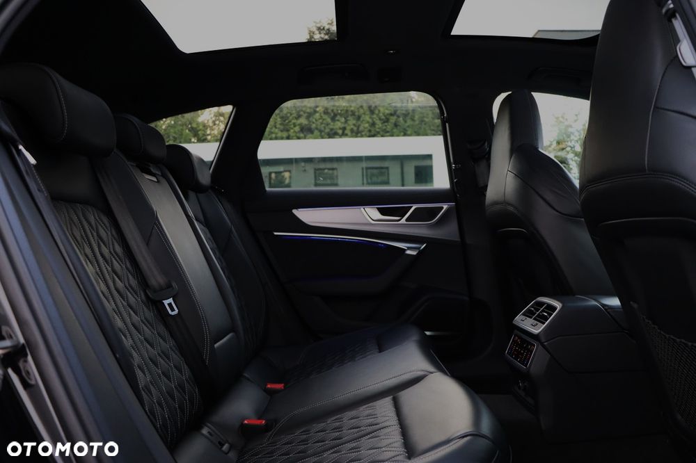 Audi S6 Avant - 23