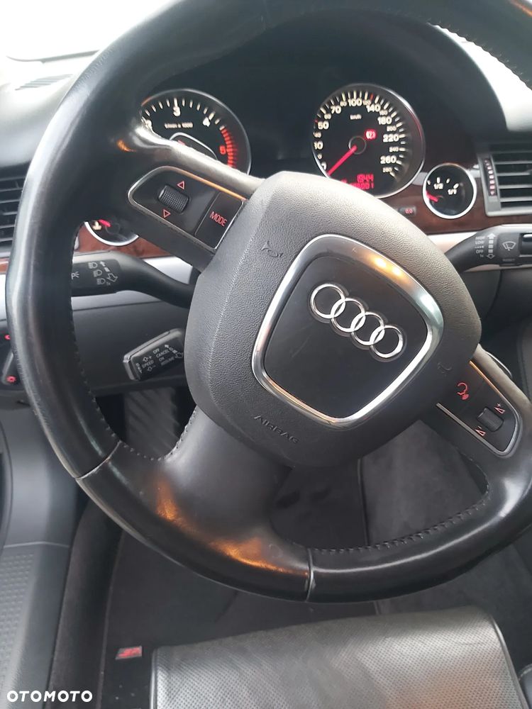 Audi A8 3.0 TDI Quattro - 2