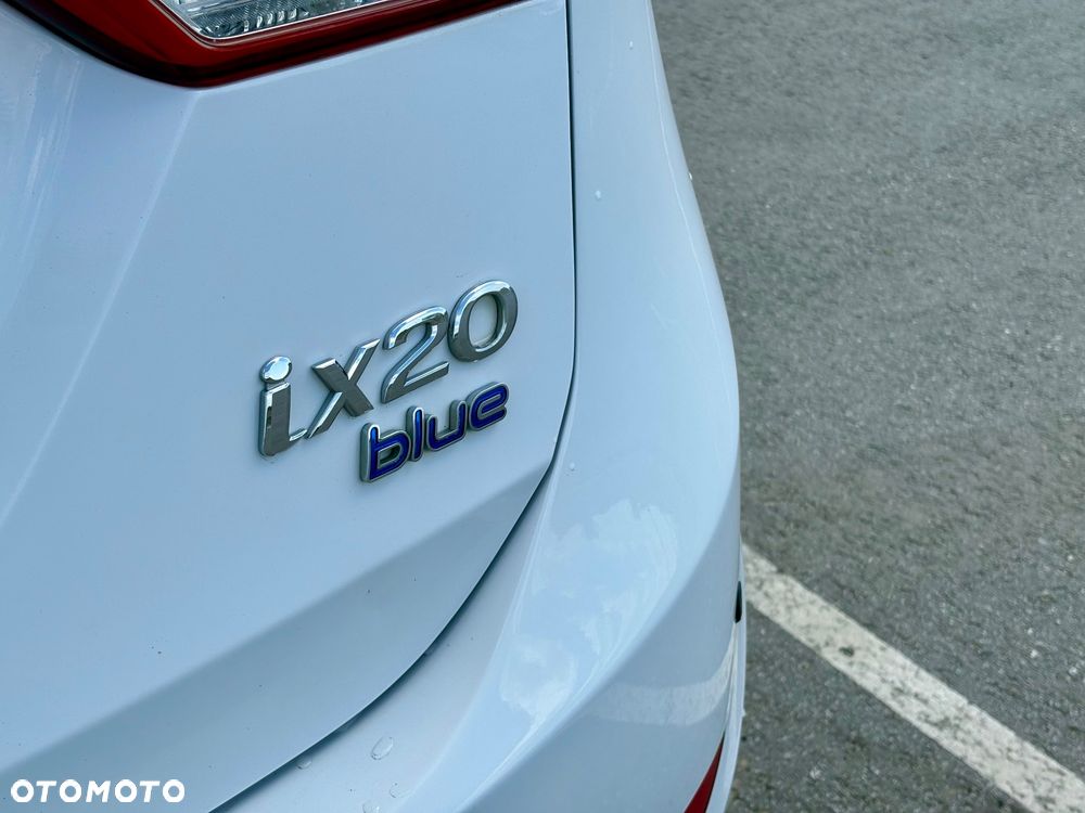 Hyundai ix20 1.4 CRDi Style blue - 11
