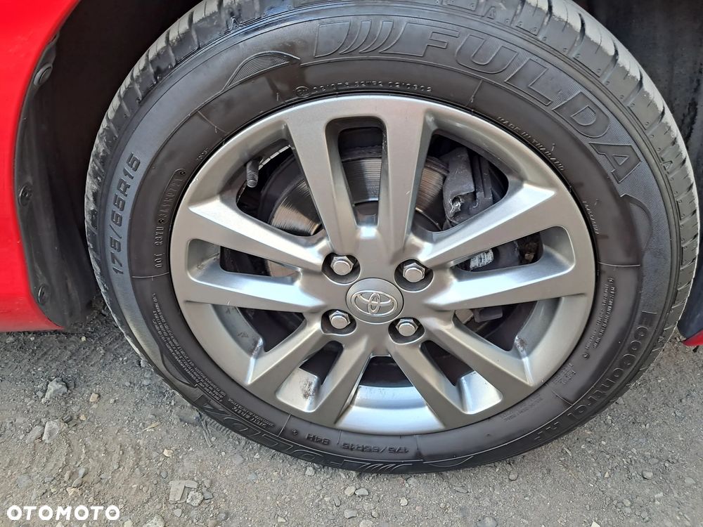 Toyota Yaris 1.0 Life - 14