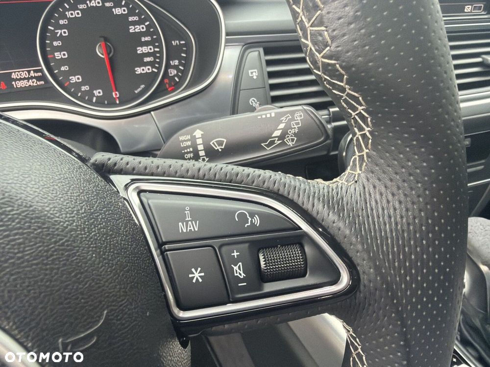 Audi A6 Avant 2.0 TDI Quattro S tronic - 25